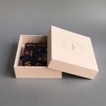 Pink PMS Printing 157gsm Printed Rigid Box For Purse Wallet