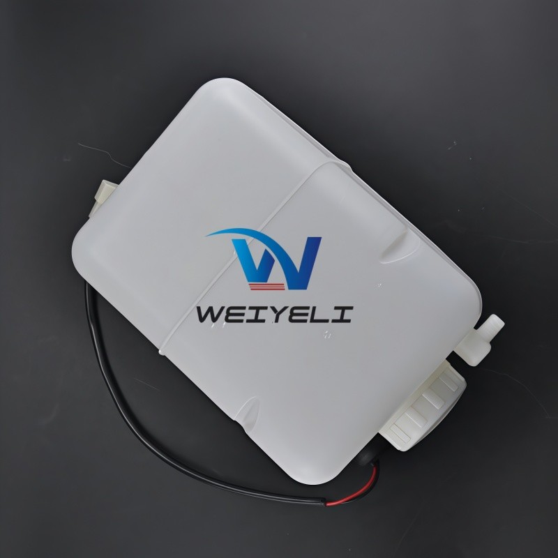 11em-40070 Coolant Expansion Tank For R220-5 R130LC3 R180LC3 R200nlc3 R210 Econo Excavator Plastic Radiator Auxiliary Kettle Parts