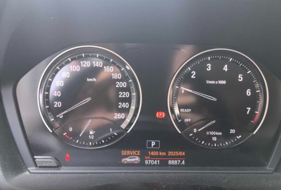 BMW X1 2019 SDrive18Li Fashion Model Brilliance BMW Compact SUV Gasoline 1.5T 136HP L3 6-speed Manual
