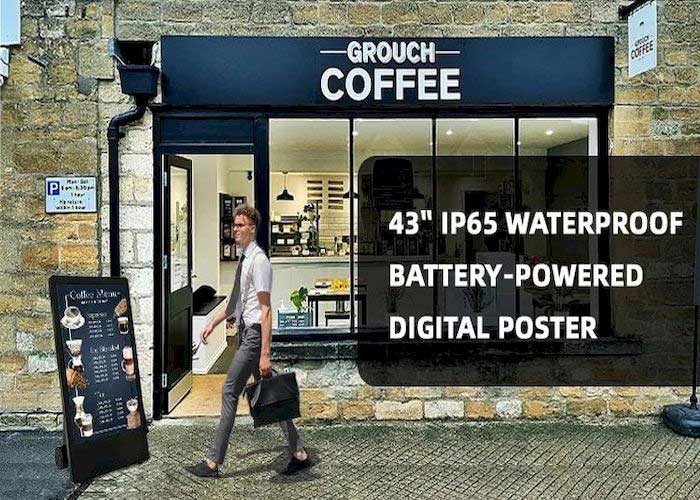 Movable Outdoor Digital Signage Advertising Display High Brightness Waterproof IP65