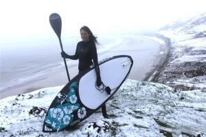 China EVA Cold Winter Stand Up Paddle Boarding On Snow Inflatable Ski Board factory