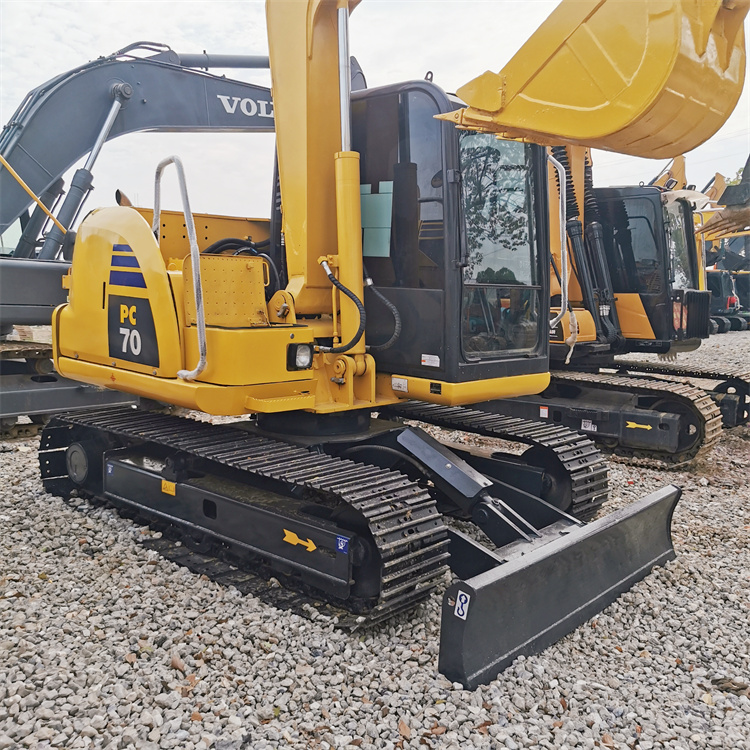 Good Health Japan Original Crawler Chain Komatsu PC70 Excavator With Low Working Hours