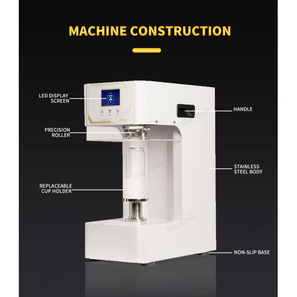 Sealing machine sealing a plastic container
