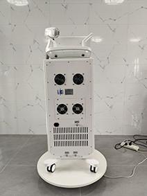 China 1 Year 808nm Wavelength 50*40*100cm Diode Laser Hair Removal Machine factory