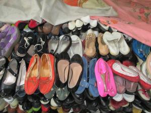 China used shoes/woman shoes exported in bale factory