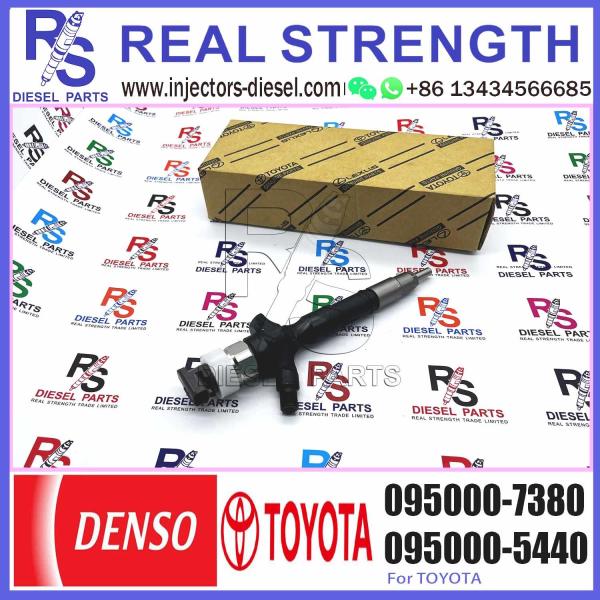 Diesel engine fuel injector 23670-09360 095000-8740 095000-5930 095000-7380