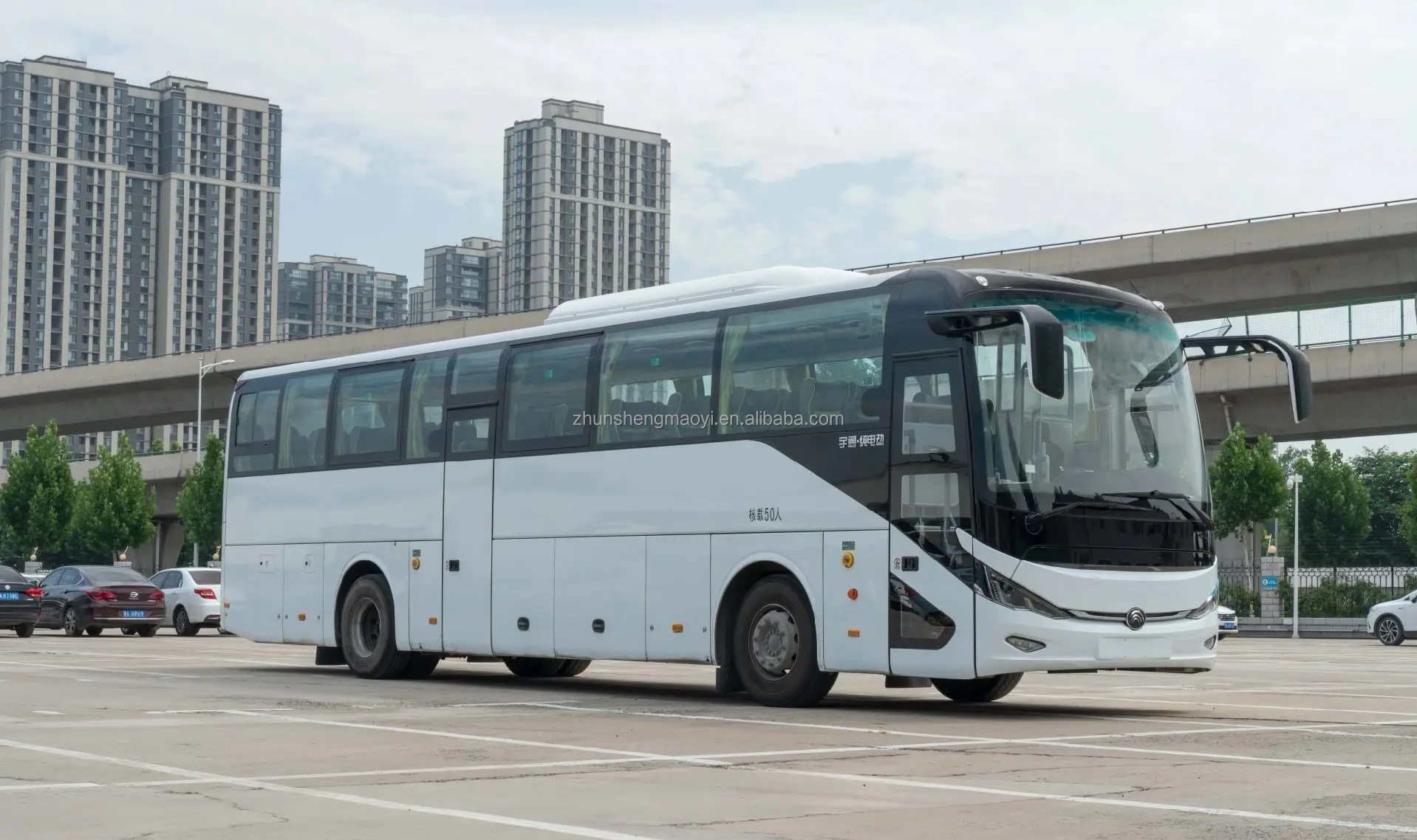 WP12 Engine Used 5-MT Manual Transmission Euro 5Emission Standard