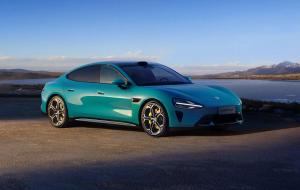 China Brand New Xiaomi SU7 Sedan 475kW Or 664bhp Power 165mph New Energy Vehicle factory