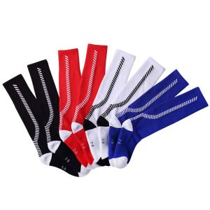 China Multicolor Underwear And Socks Womens Long Sports Socks Non Slip factory