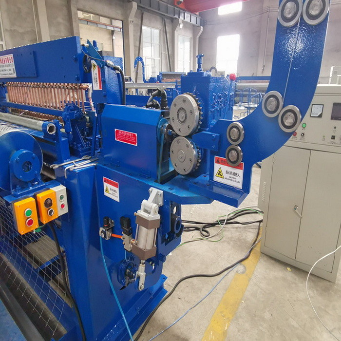 Huayang Auto Conveying Roll Welding Machine , PLC Automatic Mesh Welding Machine