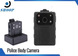 China Lightweight 128GB IP67 Body Worn Police Cameras With LCD Display factory