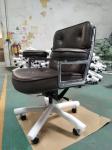 Low Back Leather Executive Desk Chair , Herman Miller Executive Chair For CEO /
