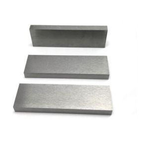 Cemented Tungsten Carbide Sheet Metal Fine Thermal Shock Resistance Rectangular
