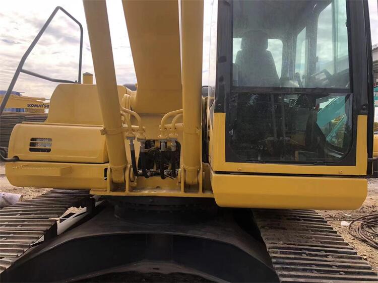 90% Used Komatsu PC200-7 Excavator Second Hand Original Japan with Good Condition