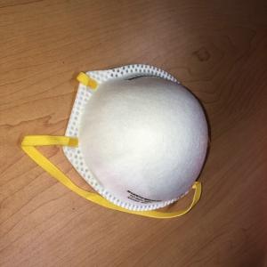 China 9500 N95 Ffp2 Face Mask / White Color Disposable Non Woven Face Mask factory