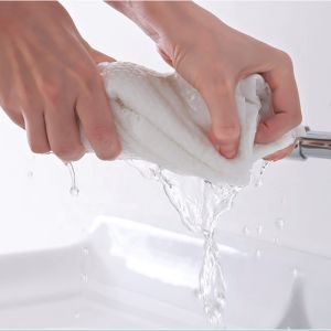 China Polyester Viscose Spunlace Nonwoven Fabric 170gsm For Wet Napkins on sale