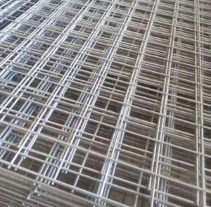 China Welded Wire Mesh Panel Electro Galvanized Welded Mesh Fence 50 ft factory
