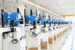 Industrial Injection Molding Robot Steel Material 0 . 5 - 0 . 7Mpa Air Pressure