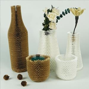 China Eco Friendly Material Honeycomb Wrapping Kraft Paper Rolls For Fragile Gift Products factory