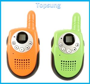 China 5km twin CB UHF walkie talkie radio factory