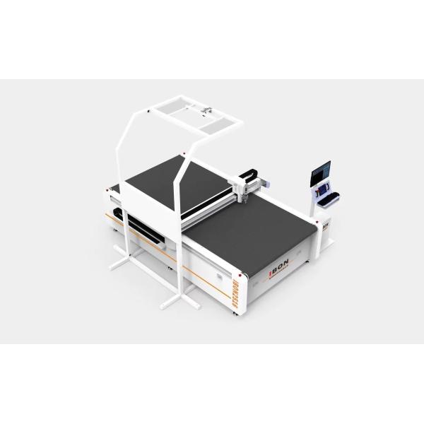 China Various Carton Box Plastic Boxes Digital Cutting Machine For The Advertising And Packaging Industry factory