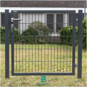 China Easily Assembled 200x50x4.0mm Wire Mesh Security Gate For Recreational Places factory