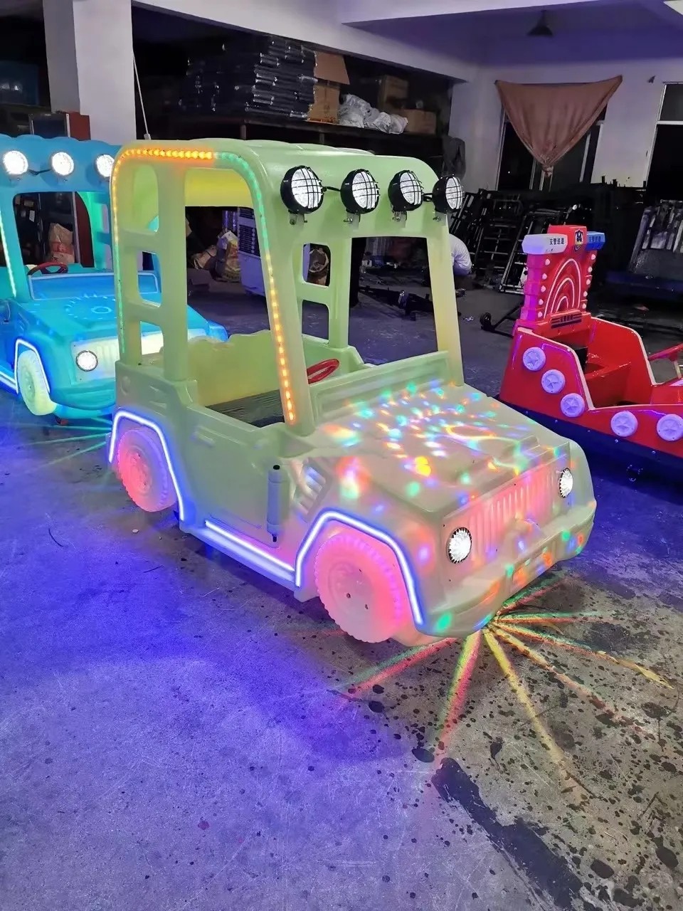 Children's Battery Theme Amusement Park Bumper Car 2 Player OEM