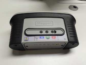 Megger LCD Display MFT1700 Series Multifunction Megger Tester MFT1711 and