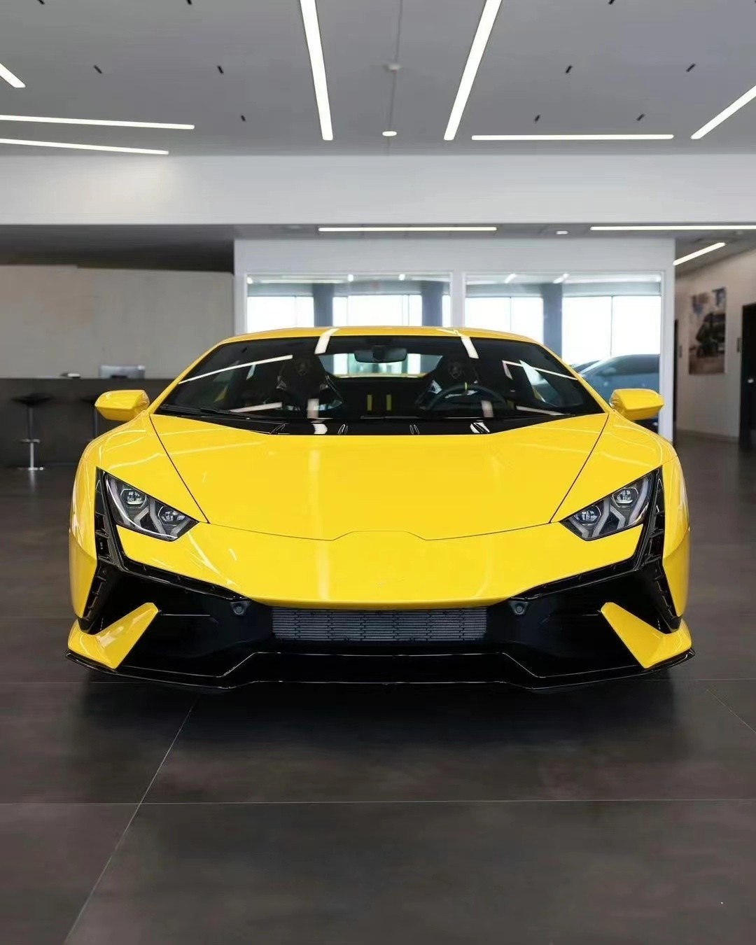 For Lamborghini LP580 LP610 EVO Carbon Fiber Body Kit LP580 LP610 EVO Upgraded TecNIA-style Front Bumper Body Kit