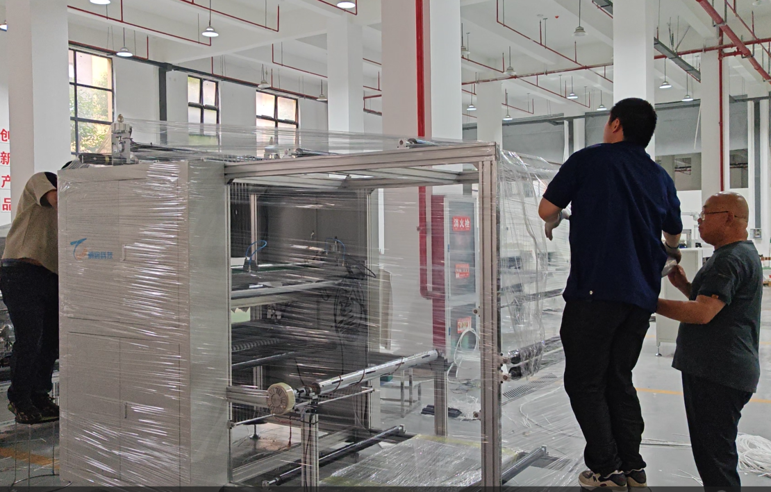 Full Automatic High Speed Truck Air Filter Making Machine