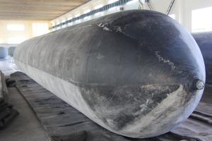 China Marine Launching Pneumatic Airbags Essential Component For Ship Launching And Hauling factory