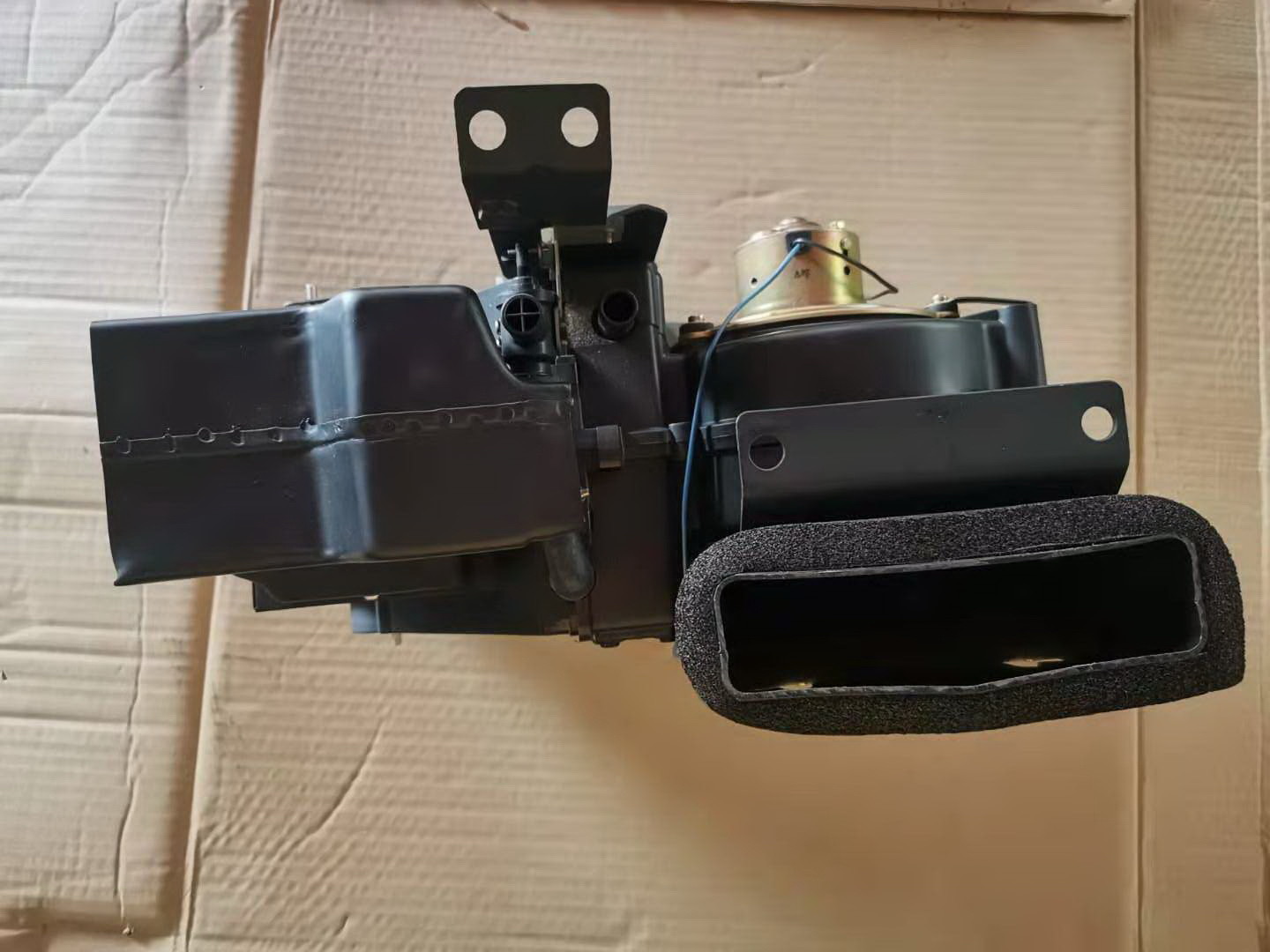 Heater 1835110792 ISUZU FVR Parts For Truck FSR SBR SCR JCR Series Year Before 1985