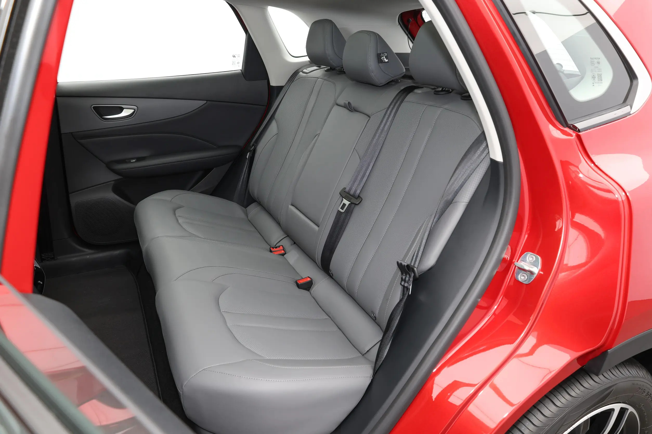 2025 Compact SUV 5 Door 5 Seats Single-speed Transmission Electric MG ES5 EV Car 525km EV Range Prepayment High Speed