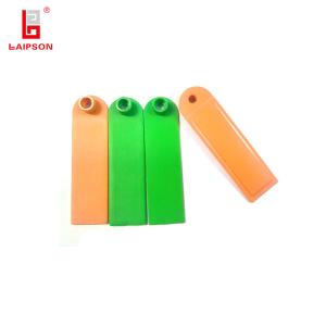 China Customized Breed Population Anti Theft UHF Sheep Goat Farm Tracking Ear Tags factory
