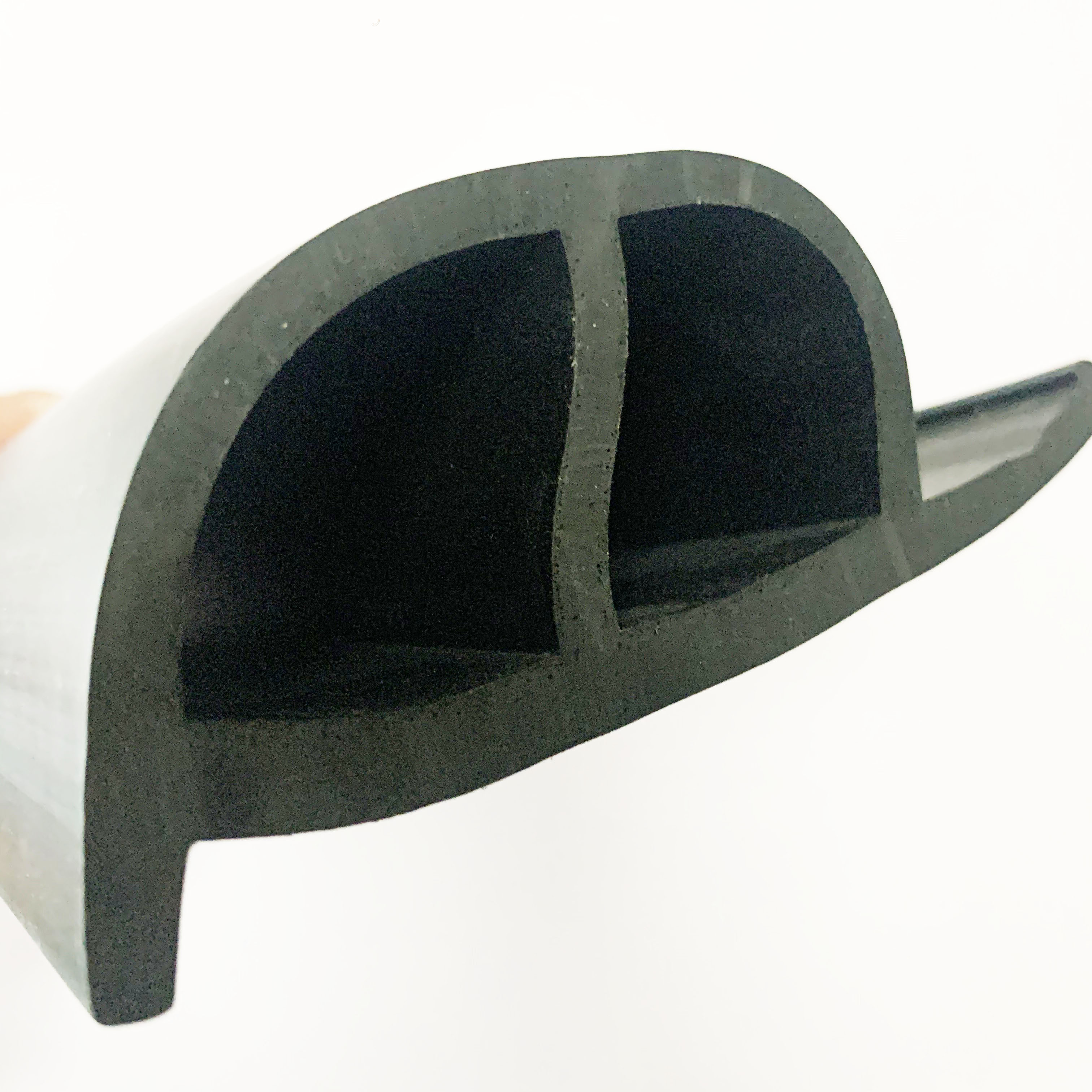 Customers' Requirements D Type Marine Boat Rubber Fender for Dock and Ship Bumper