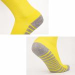 Crew Length Soccer Anti Slip Socks Cotton Polyester No Slip Athletic Socks