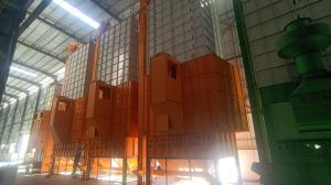 China 17.35Kw Maize Dryer Machine 32ton/batch With On Line Moisture 13%-30% factory