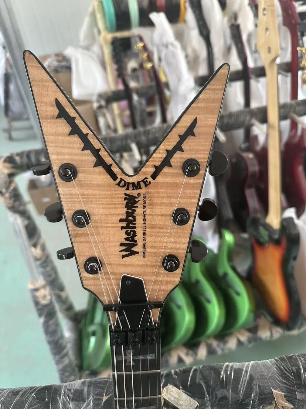 Custom Dean Dimebag Darrell Electric Guitar High end customized electric guitar
