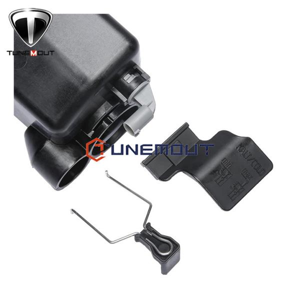 China 17117573781 17111436413 Radiator Coolant Overflow Expansion Tank With Level Sensor factory