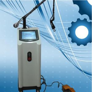 China Skin Acne Scar RF Fractional CO2 Laser Machine For Pigmentation Removal factory