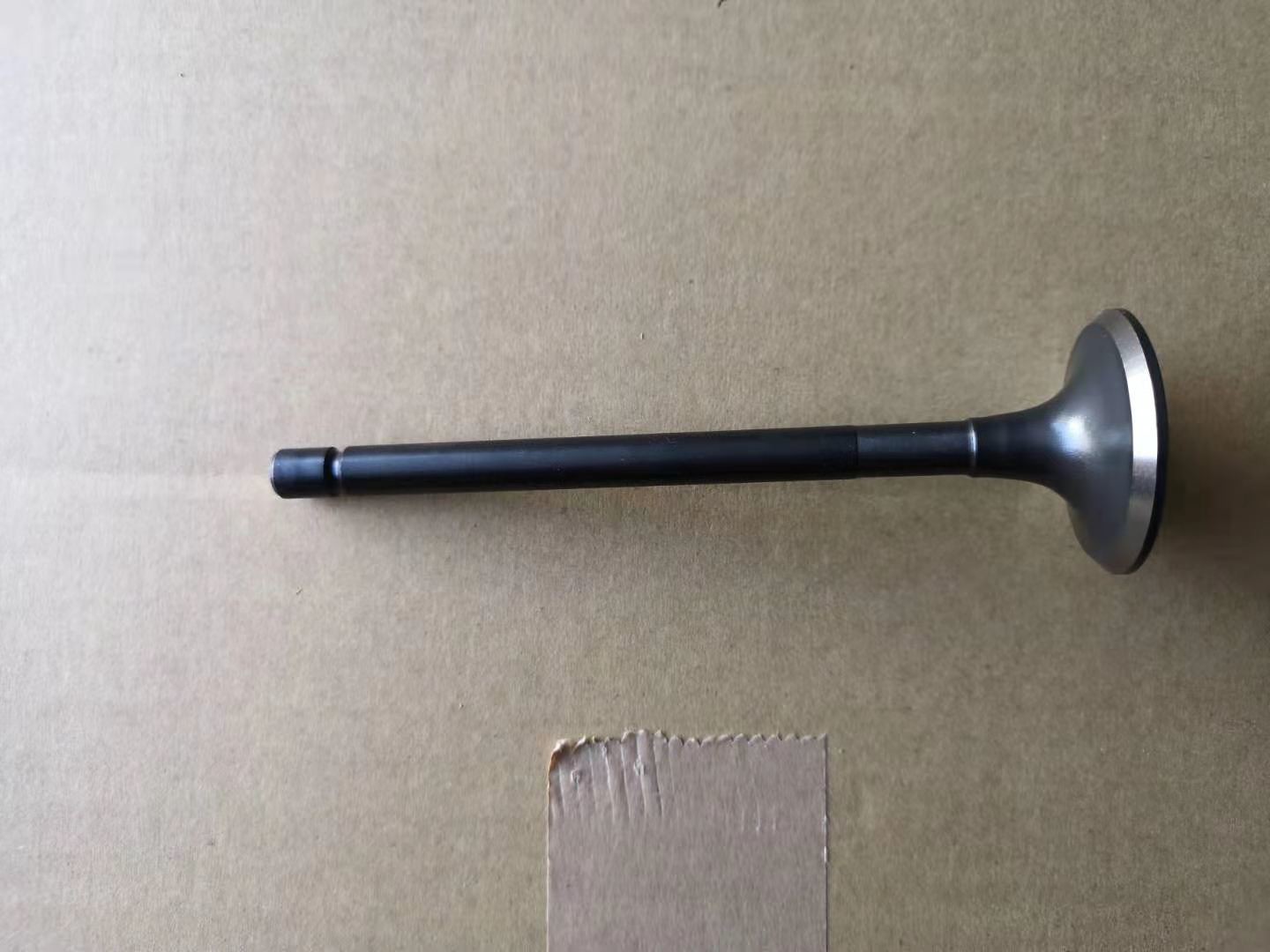 8970193370 Exhaust Valve Cylinder Head 4HF1 4HG1 Engine Isuzu Truck Auto Parts 8972195092