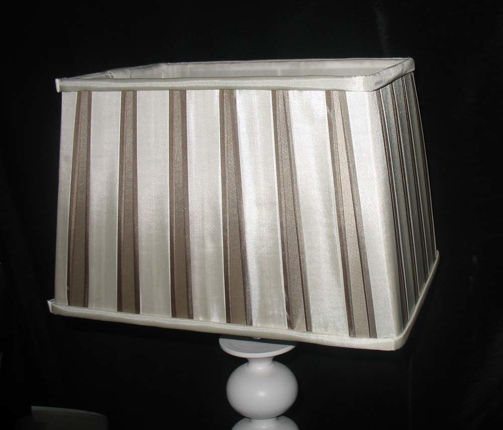 3 Colors Hand Gather Mushroom Pleated Lamp Shade for table and floro lamps