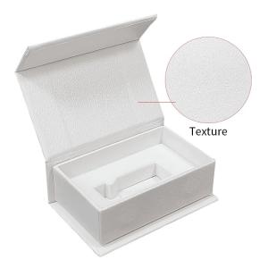 China Custom Logo Small Paper Bottle Dropper Wrinkle Cream Serum Packaging Magnetic Gift Box with Magnetic Closure factory