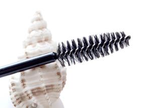 China Permanent Disposable Spiral Eyebrow Mascara Makeup Brush For Eyelash Extension factory