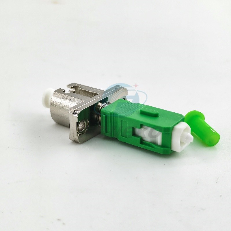Simplex Simglemode Fiber Optic Adapter LC APC - SC APC FTTH Male Adaptor Optical Metal Coupler