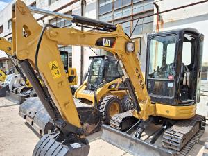 China 3105kg Used Condition Cat 303®CR mini Hydraulic Excavator With Engine modelCat® C1.1T factory