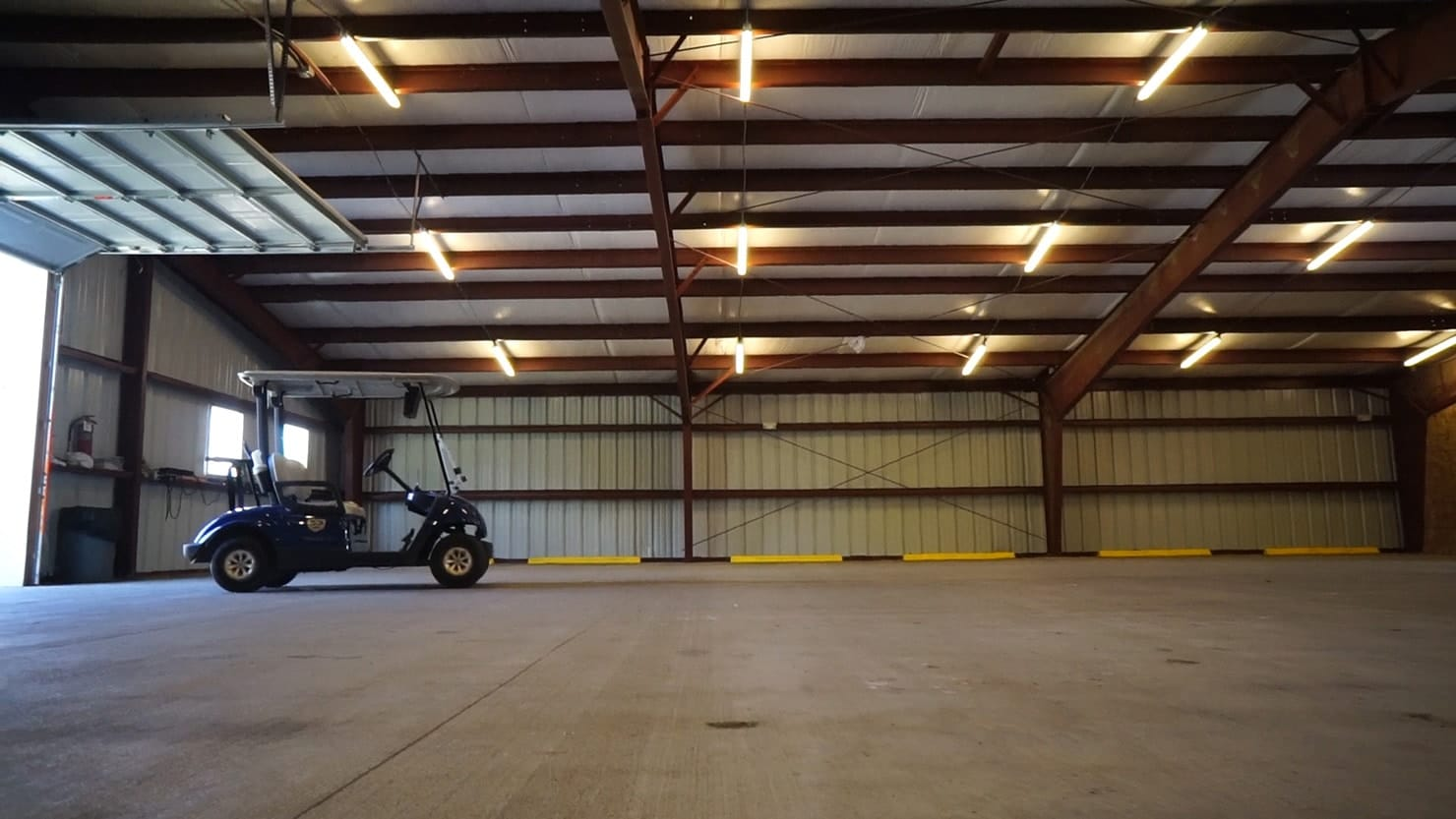 China Custom Prefab Steel Structure Golf Car Garage Shed Shelter Steel Structure Garage