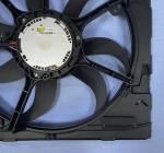 BMW Engine Parts 1742 8618 240 E70 Car Fan Assembly