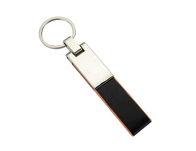 Personalized PU Leather Key Chains Zinc Alloy Car Key Holder With Leather Strap