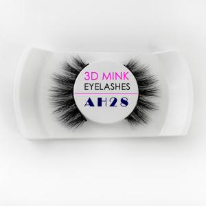 China Long 3D Real Mink Eyelashes Customized Thickness Ultra Soft Feeling factory